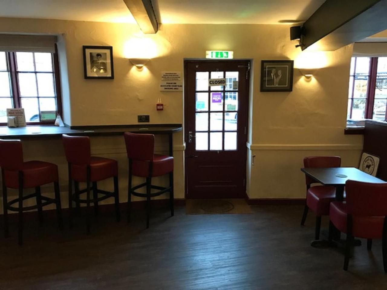 The Britannia Inn Sherborne  Εξωτερικό φωτογραφία