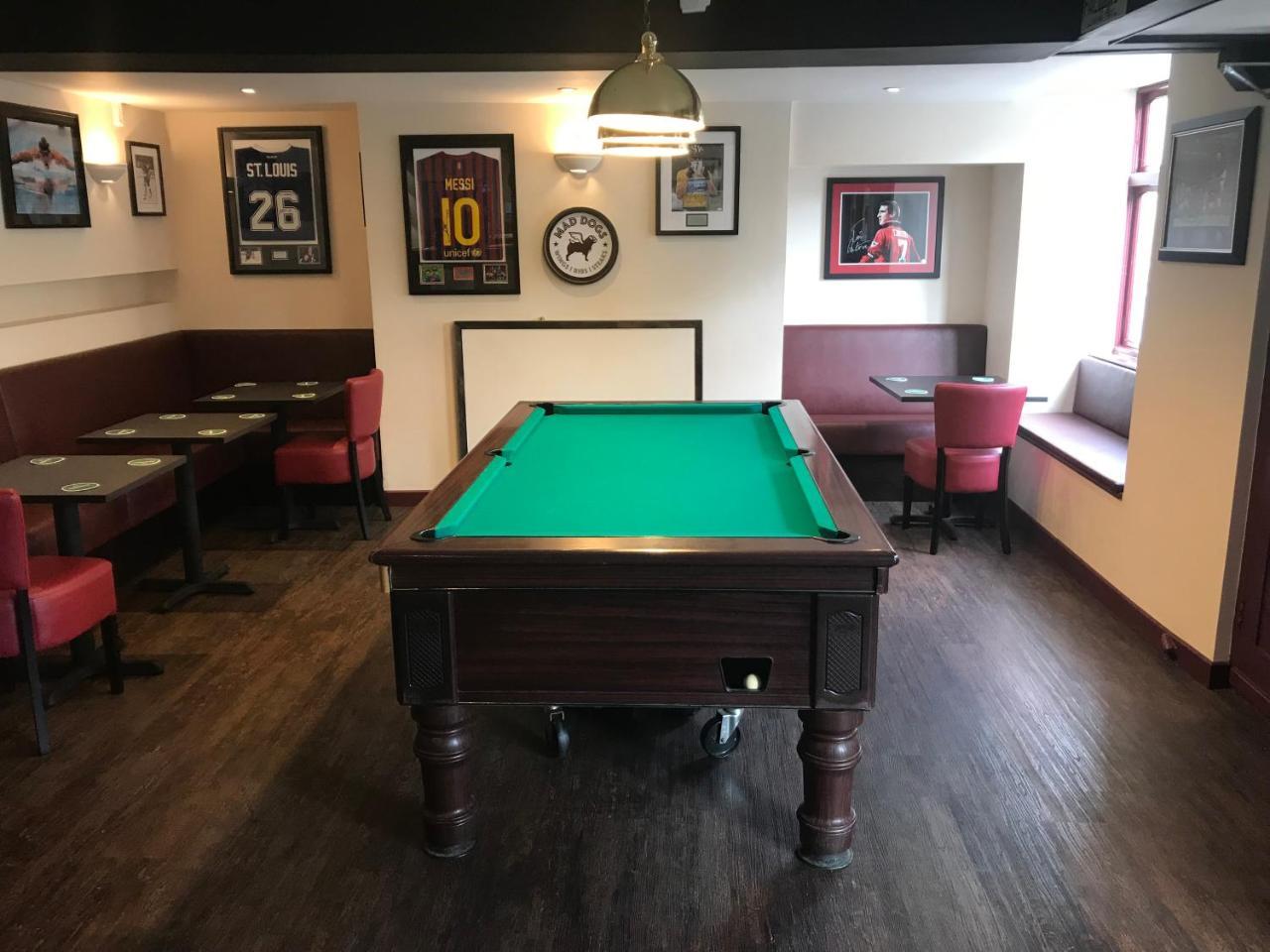 The Britannia Inn Sherborne  Εξωτερικό φωτογραφία